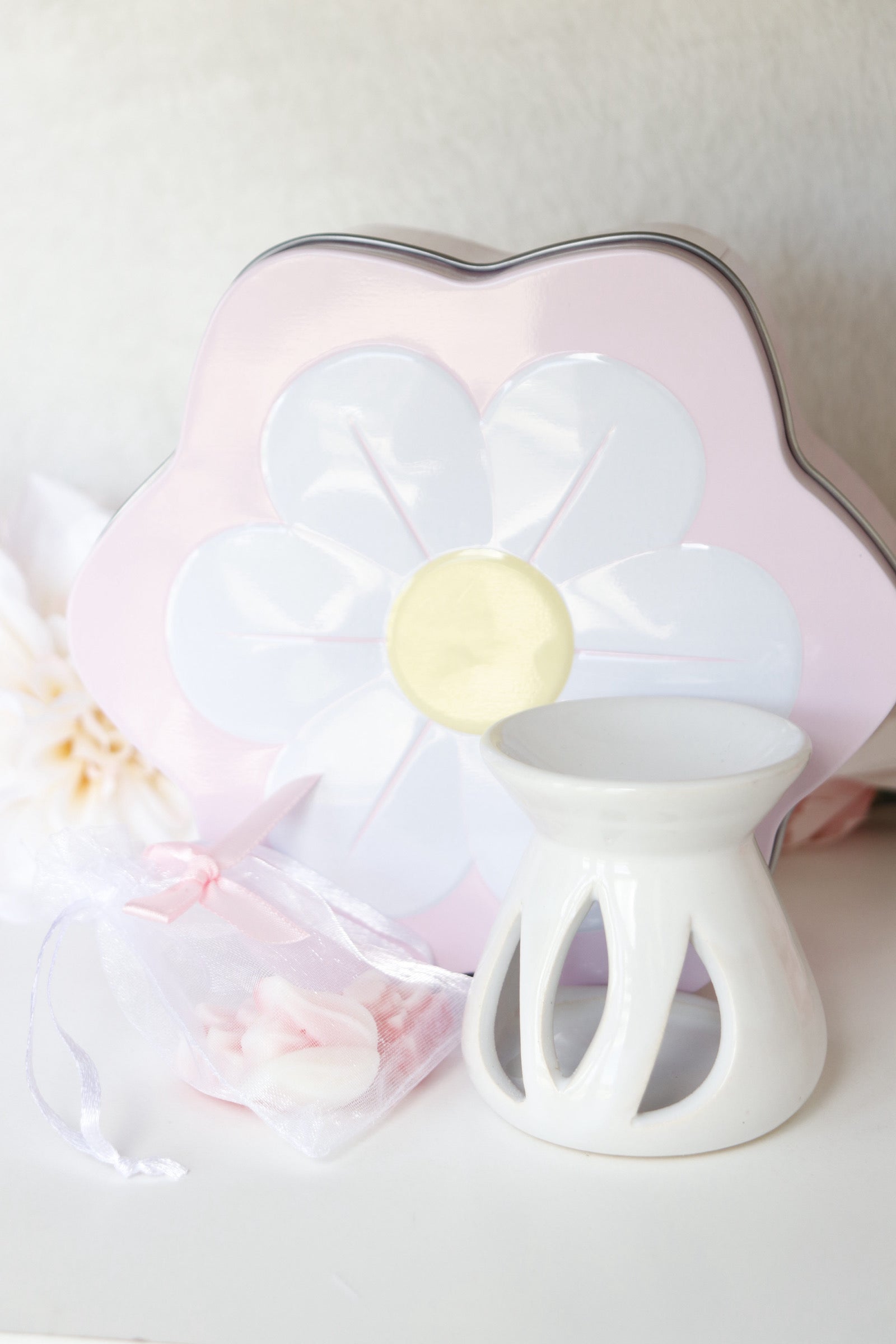 Tulip Glow Mini-Box